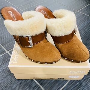 MICHAEL Michael Kors Clogs